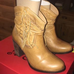 Naughty monkey tan leather fringe bootie